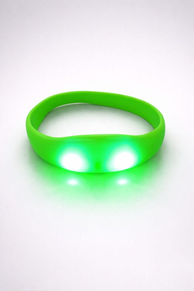 Parti Malzemesi Işıklı  Slikon Led Bileklik Parti Aksesuarı 1 Adet Yeşil