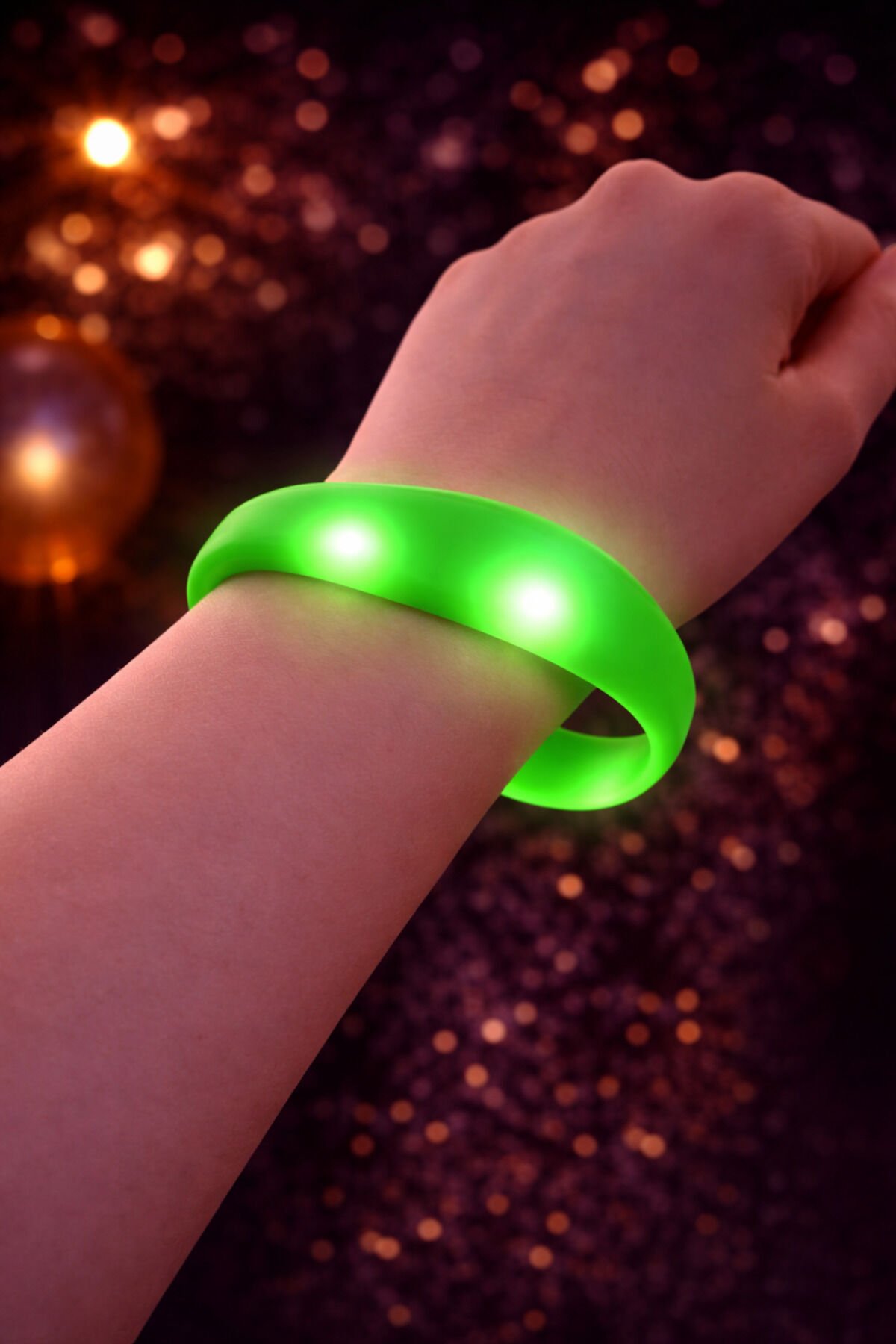 Parti Malzemesi Işıklı  Slikon Led Bileklik Parti Aksesuarı 1 Adet Yeşil