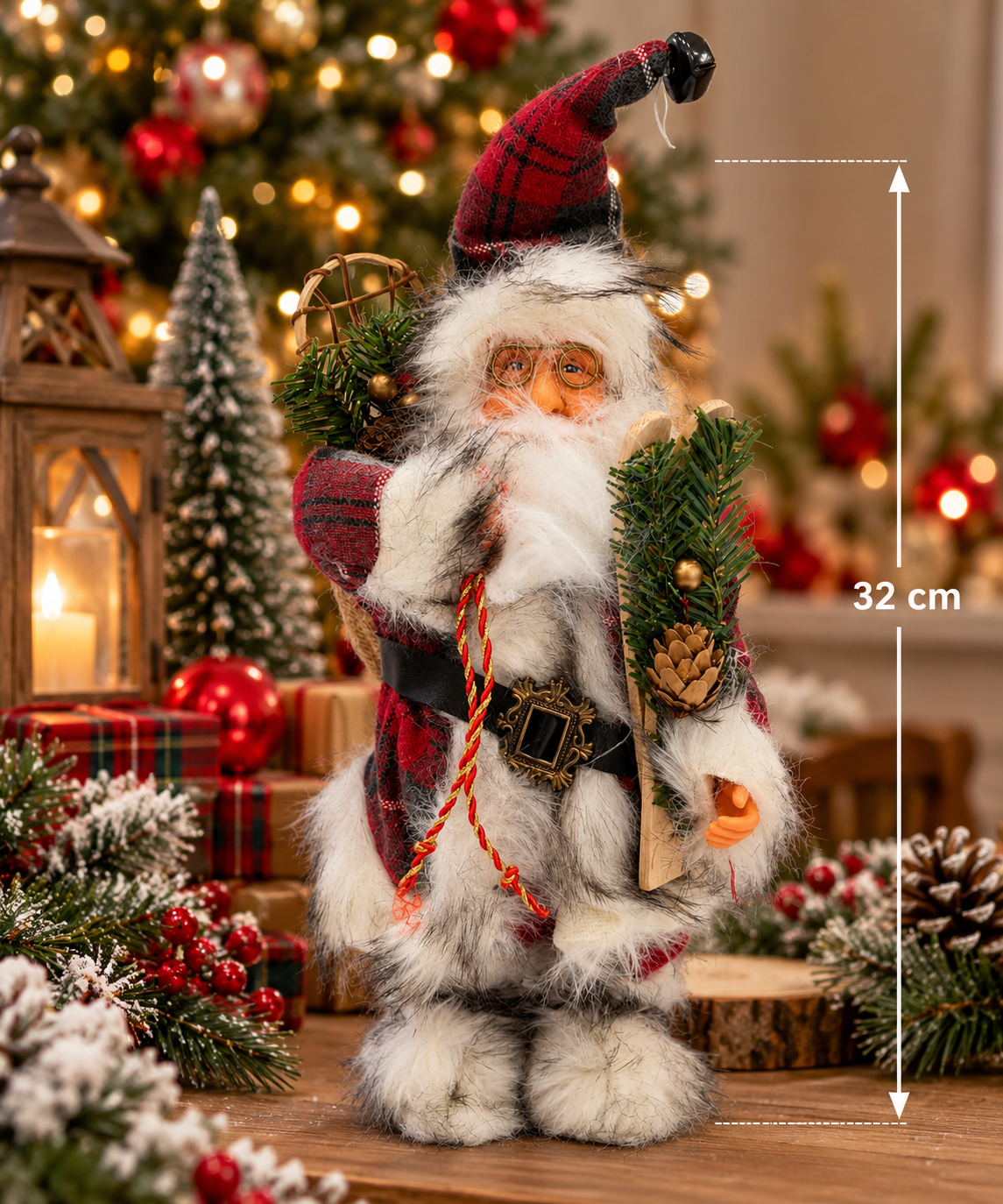Parti Malzemesi 32 cm Dekoratif Noel Baba Figürü Çam Kozalak Detaylı Yılbaşı Süsü Kırmızı Ekose Kostümlü