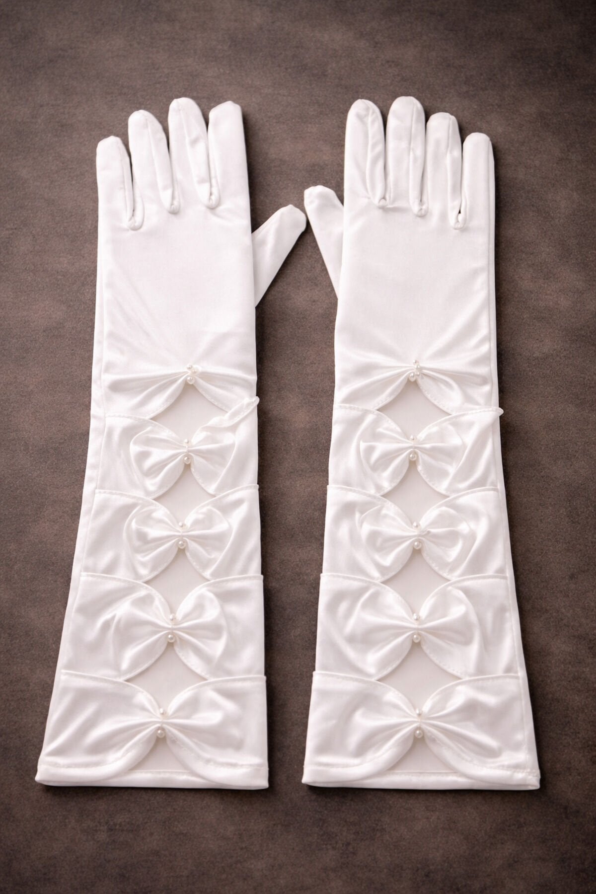 Parti Malzemesi UZUN SATEN İNCİLİ ELDİVEN