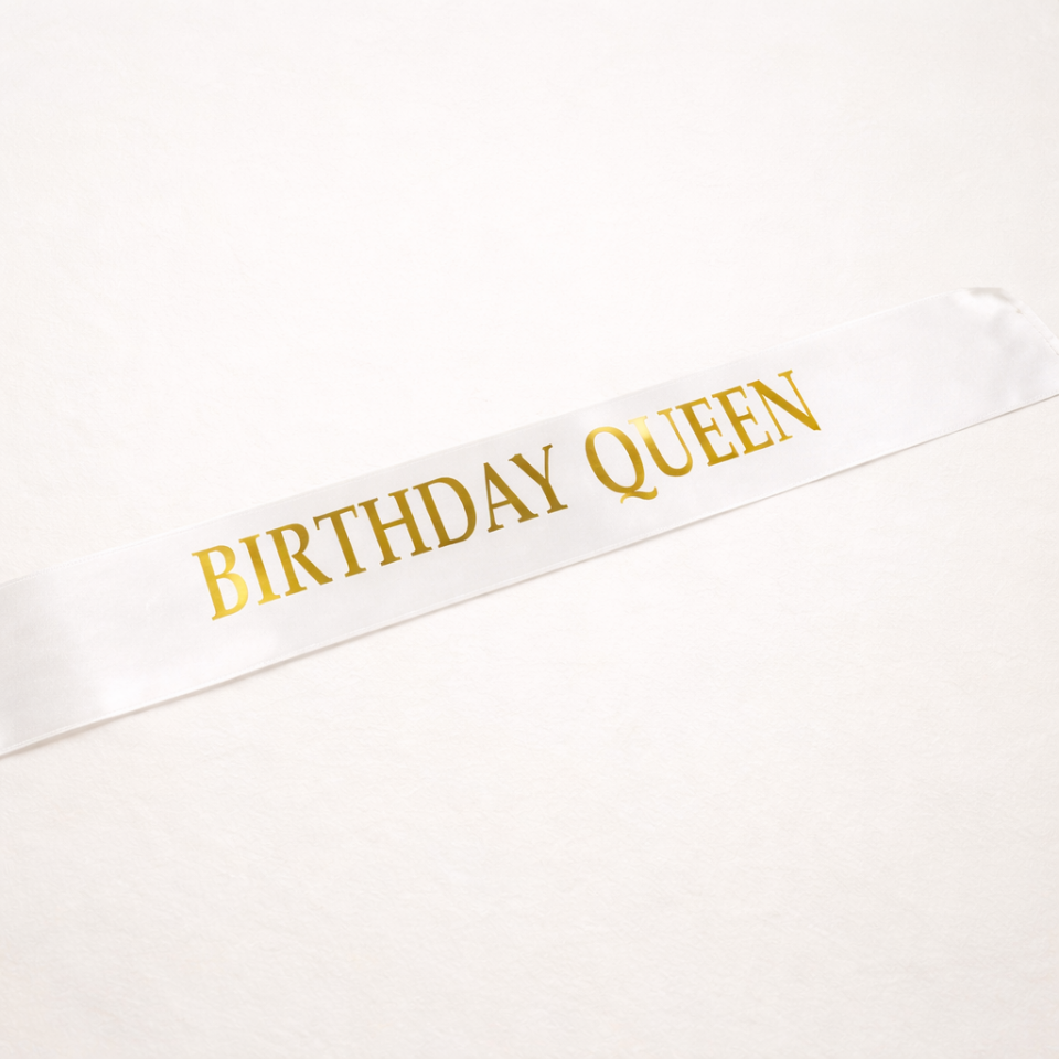 Parti Malzemesi Birthday Queen Kuşak Altın Yazılı Beyaz Saten Doğum Günü Parti Kuşağı