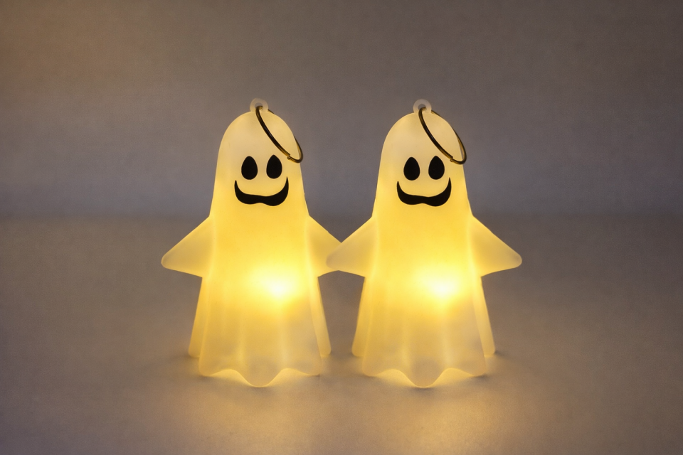 Parti Malzemesi 2 Adet LED Işıklı Hayalet Anahtarlık 10 cm Halloween Parti Süs Işıklı Dekor