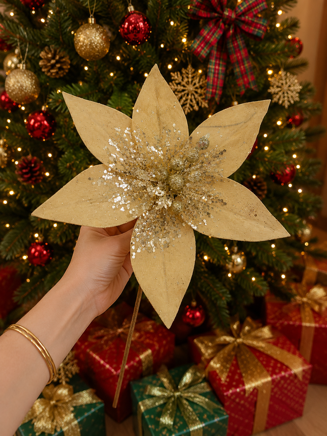Yılbaşı Çam Ağacı Süsü Altın Simli Dekoratif Ata Çiçek 30 Cm Uzun Saplı Noel Ağacı Dekoru 1 Adet