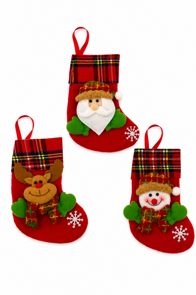 Parti Malzemeleri 15 Cm 3 ‘lü Mini Yılbaşı Çorabı Noel Baba Geyik Kardan Adam Figürlü Asılabilir Dekoratif Ağaç Süsü
